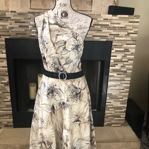 St. John Cream/Tan/Black dress 14